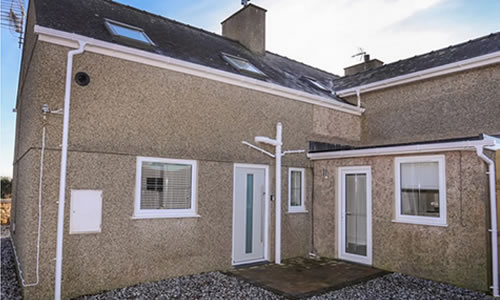 Tŷ’n Fridd Studio dog-friendly holiday accommodation