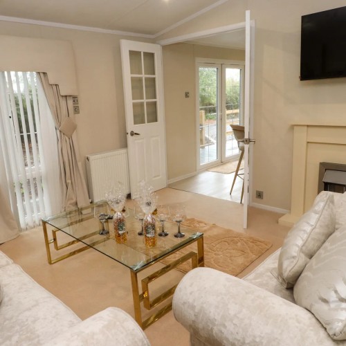 Holiday accommodation at The Chalet at Tyn Lon in Chwilog